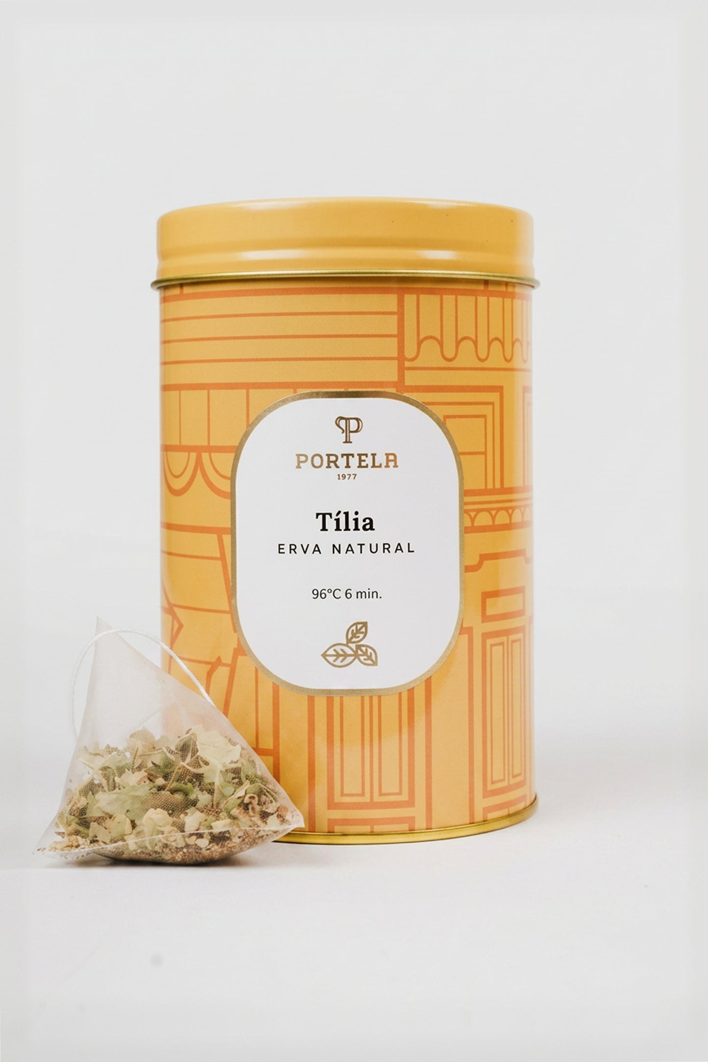 Tília